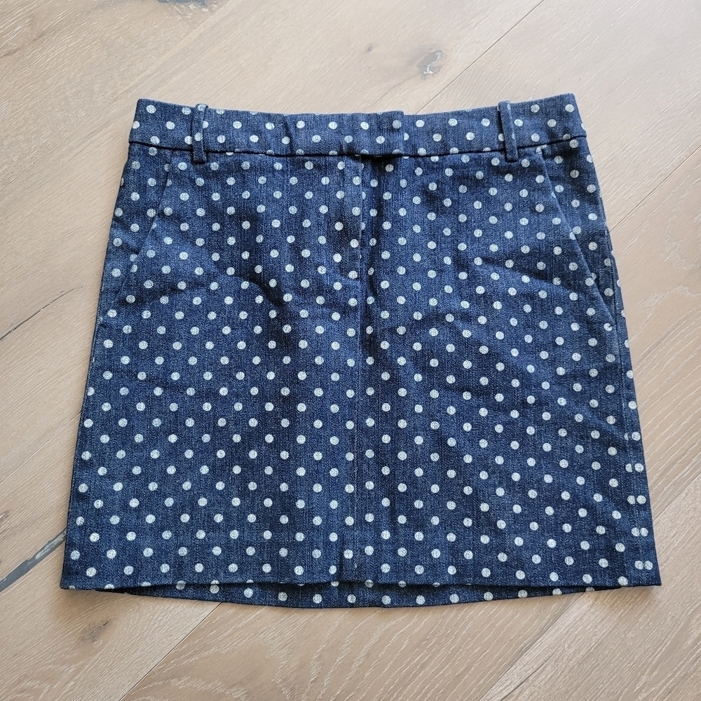 EUC J. Crew Mini Skirt Women's sz 0 Denim Polka Dot Mini Skirt Women's sz 0